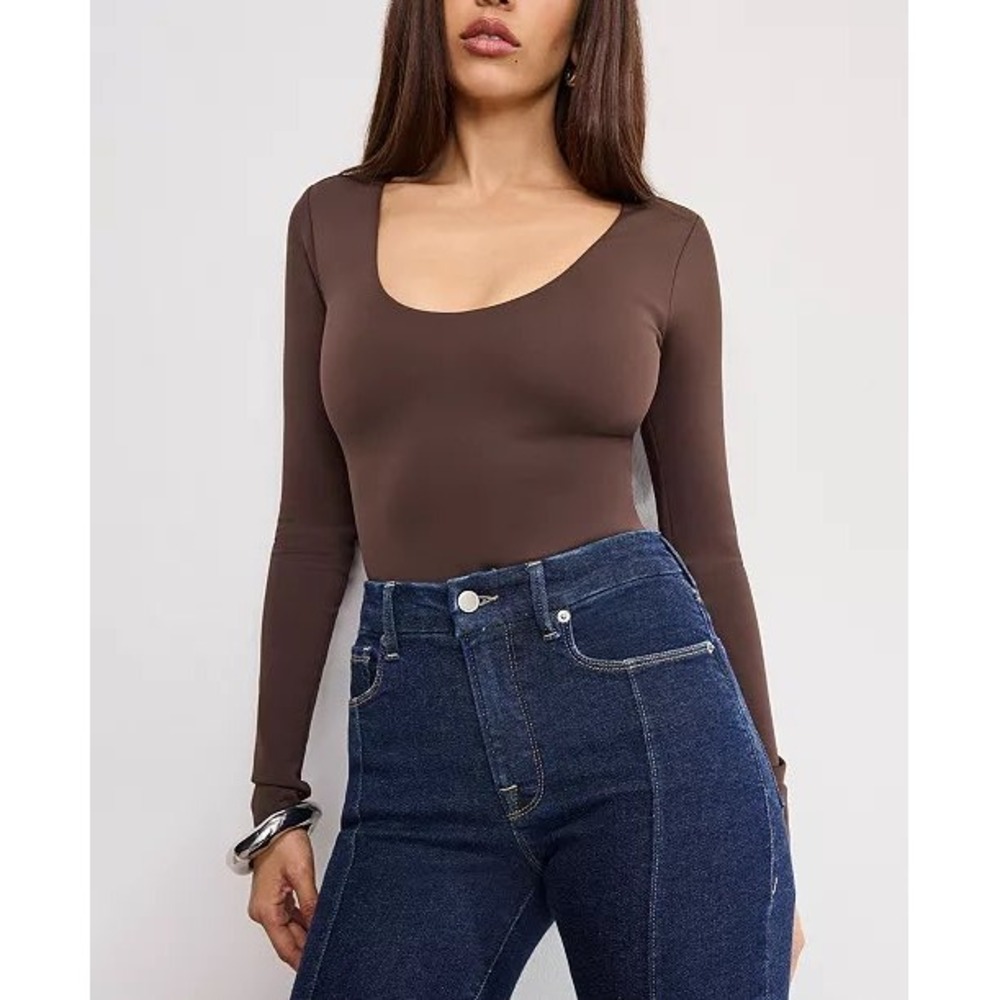 Good American Long Sleeve Scoop Neck Bodysuit Brown